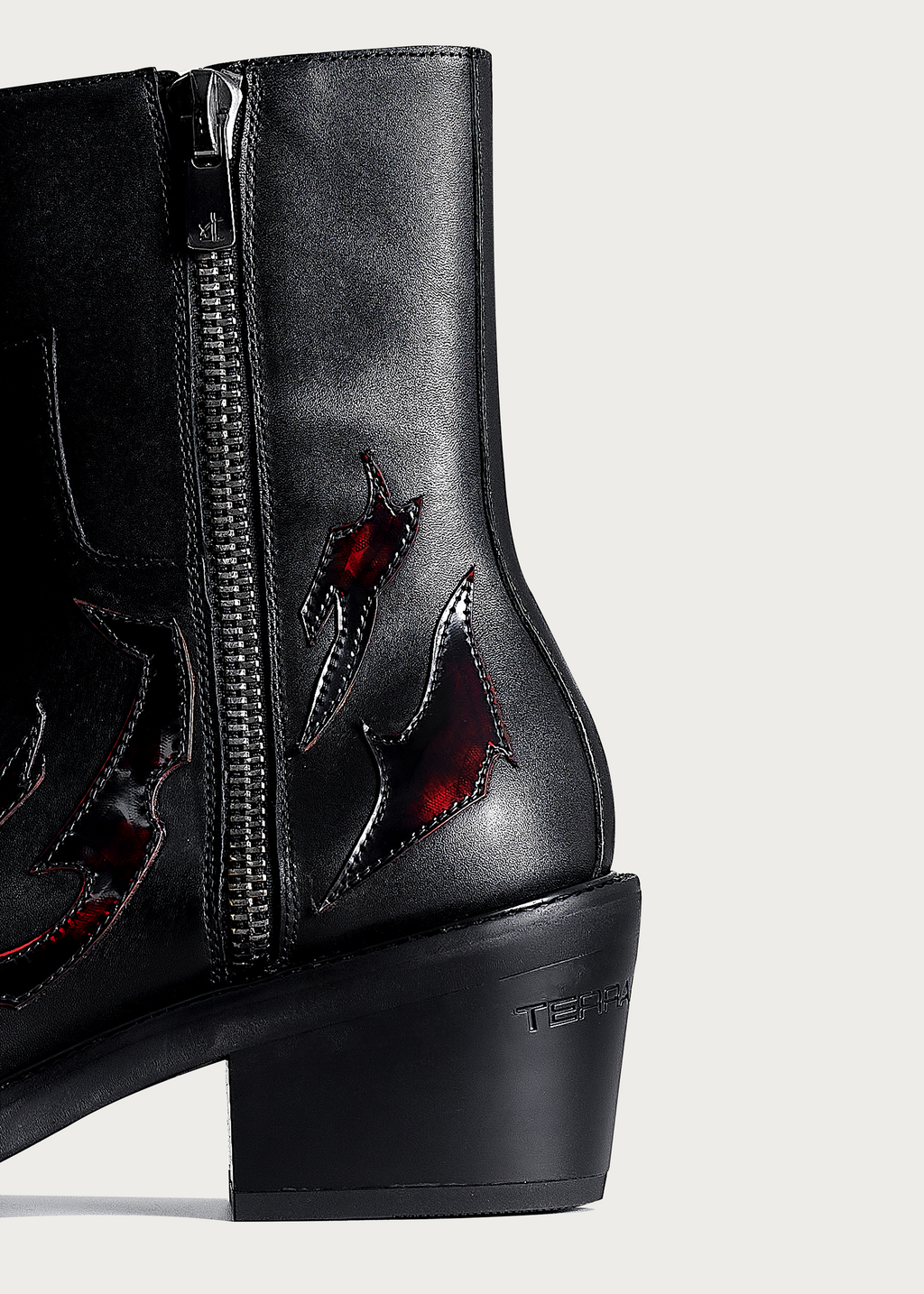 Chelsea boots Square-toe Black and Red-Flame-pattern